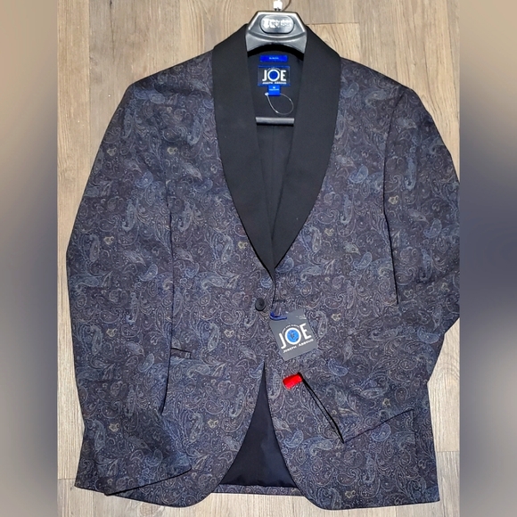 Dinner Jacket - Picture 1 of 1